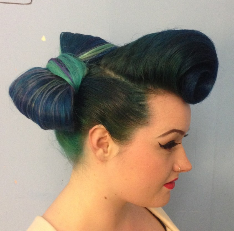 Greeny Day 50s Hairstyle for Women