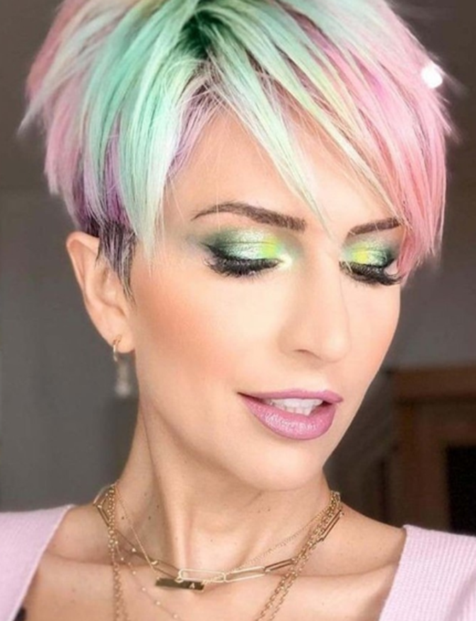 Multicolor Edgy Short Hairstyle For Women