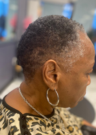 Short Curl African American Hairstyle Women Over 50