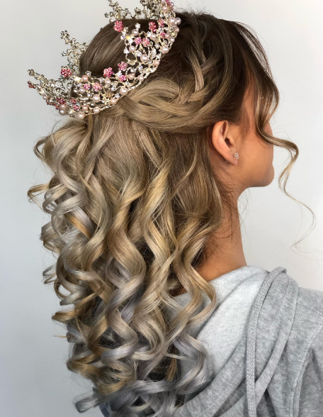 Silver Gold Hairstyle 