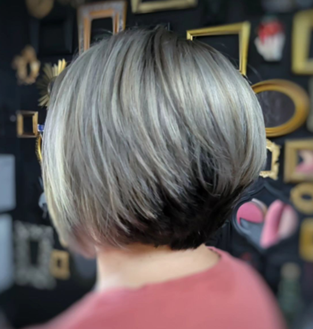 Wavy Crop Cut Gray Short Hairstyle For Women