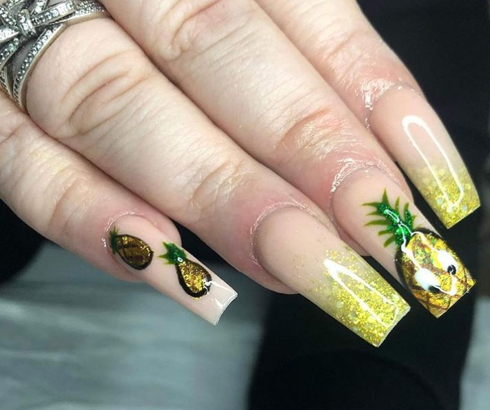 pineapple nails design