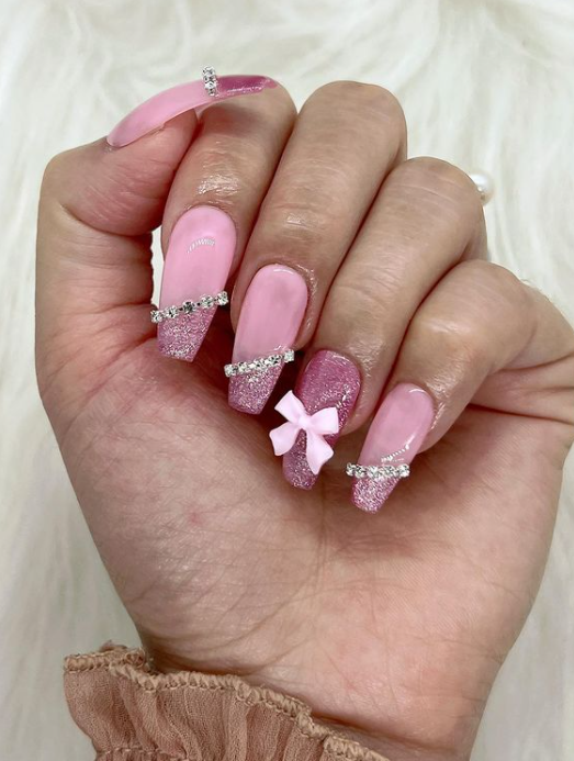 pink bow nail design