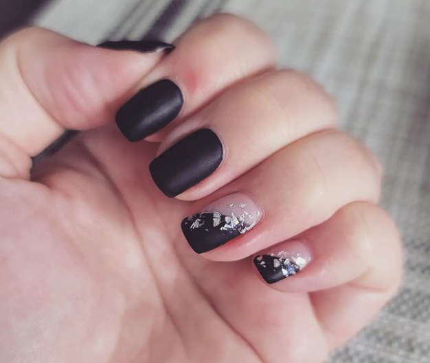 black in winter nail design 