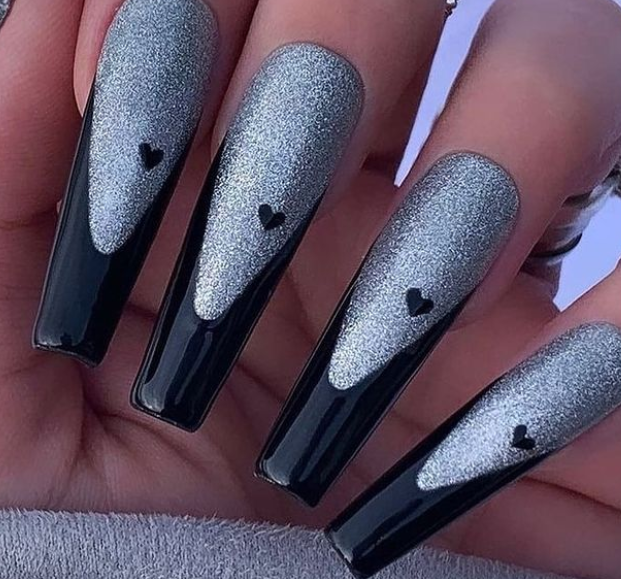 black heart nails design