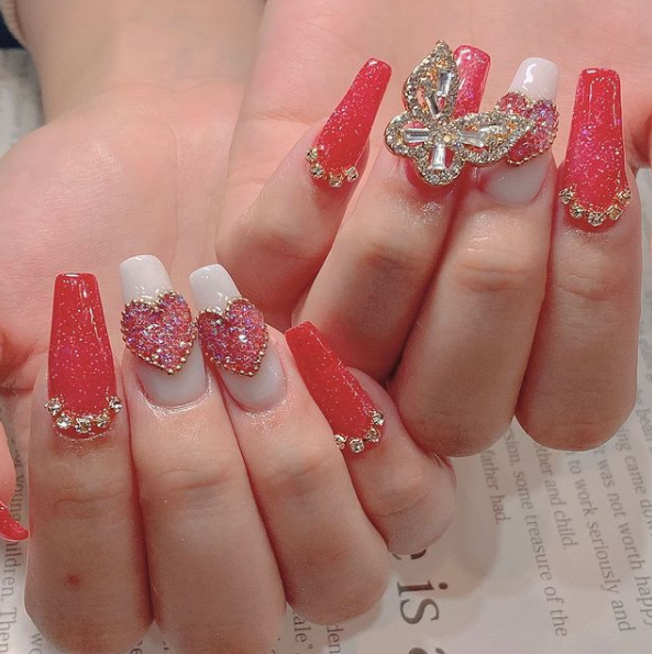 diamond heaven nails design