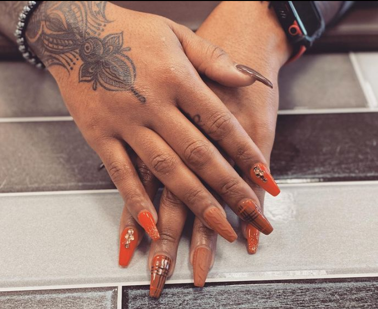 orange nail art
