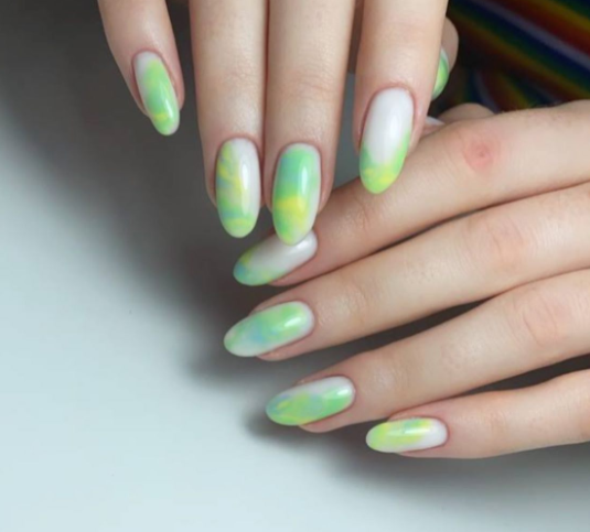 creamy green nail art