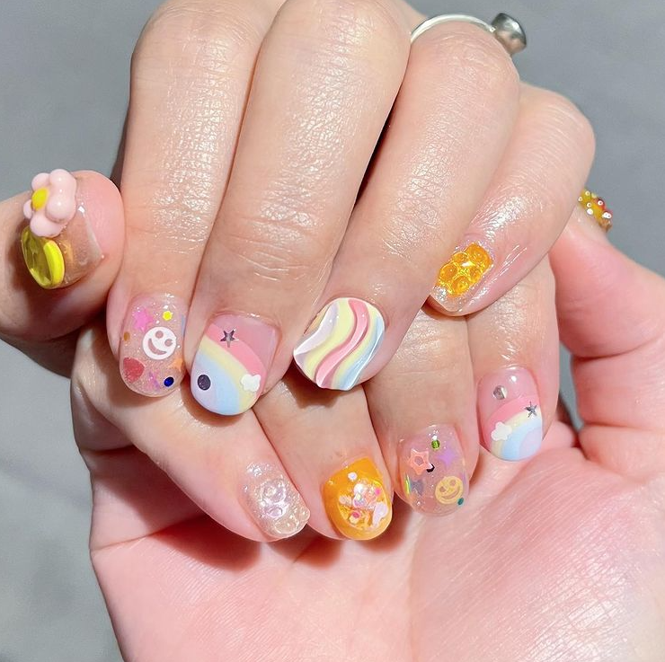 cute girly nail art