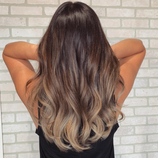31 Gorgeous Balayage on Dark Hair IdeasThat Adds Depth and Dimension