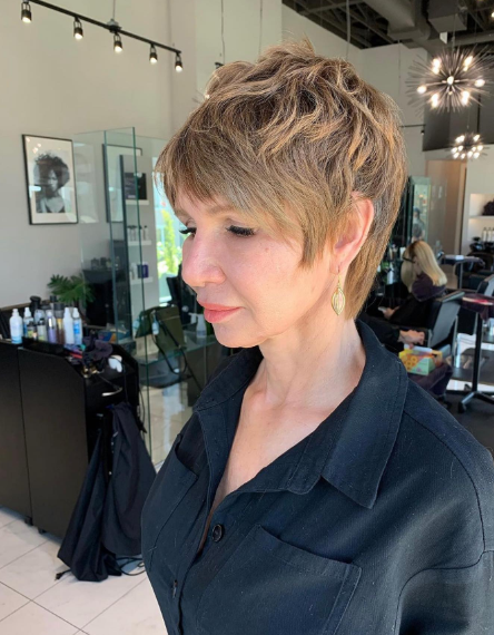Ash Blonde Messy Short Hairstyle For Women 