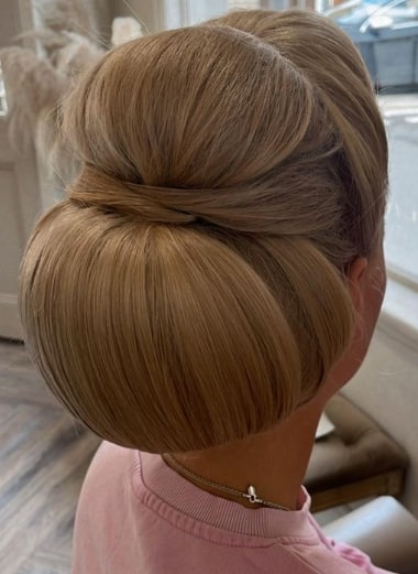 Bow Hairstyle 