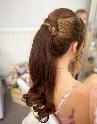 Classic Up Do Hairstyle For Wedding Guests