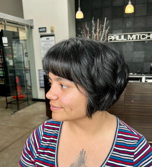 Curved Bob Hairstyle With Bangs
