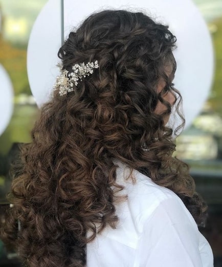 Floral Head Piece Bride’s Wedding Hairstyles For Naturally Curly Hair