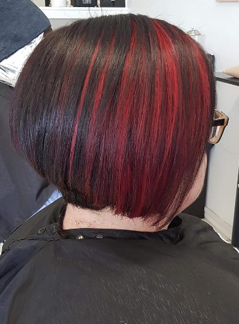 Healthy Brown Hair With Red Highlights