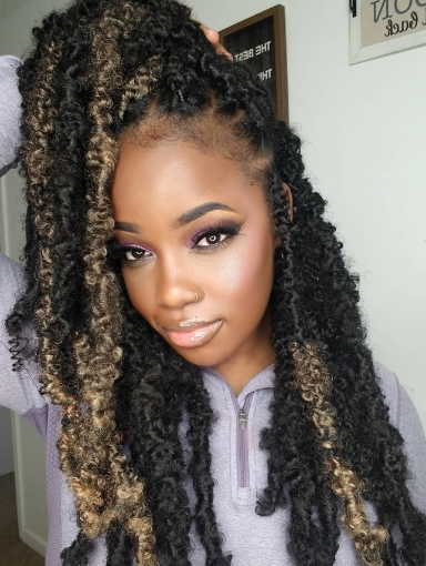 Jumbo Soft And Distressed Faux Locs