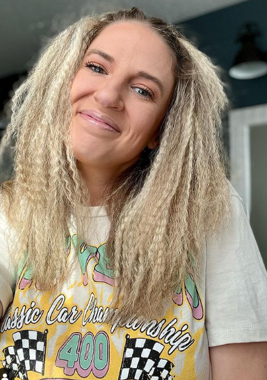 Light Ash Blonde Crimped Hairstyle