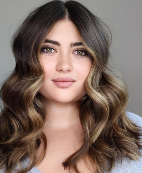 Light Brown Medium Hairstyles For Round Faces