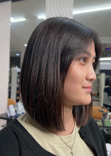 Long Glossy Short Hairstyle For Asian Women