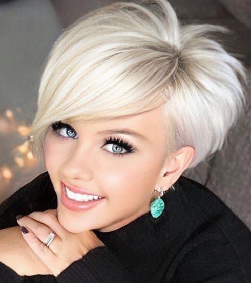 Middle Short Choppy Hairstyles