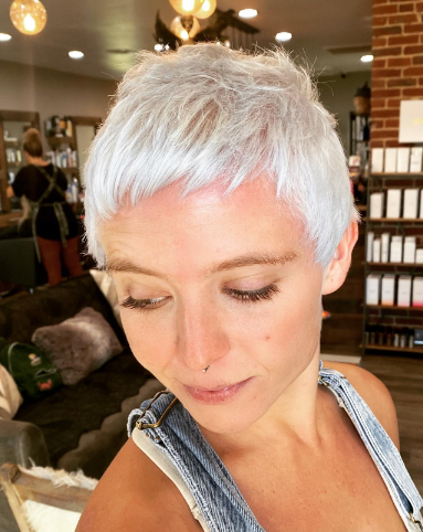 Pixie Messy Short Hairstyle For Women