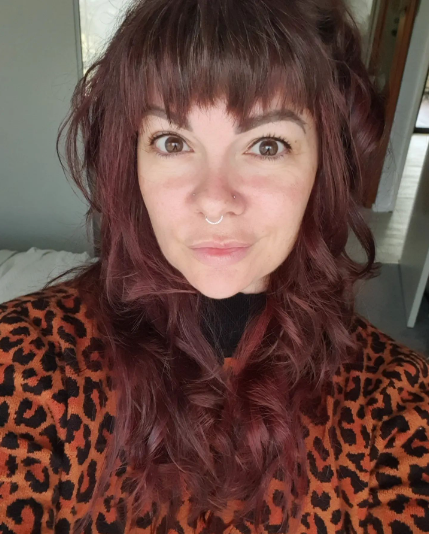 Shattered Bangs Brown Hair With Red Highlights