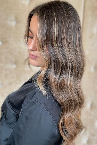 Simple Golden Highlights in Natural Brown Hair