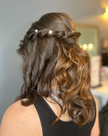 Sparkle Homecoming Hairstyle For Short Hair