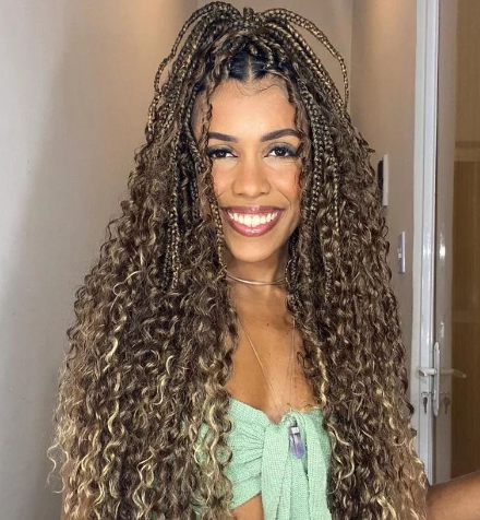 Upper ponytail, long curly Hair with Box Braids 