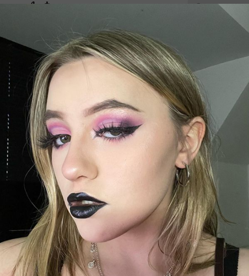 Rose Gothic Makeup