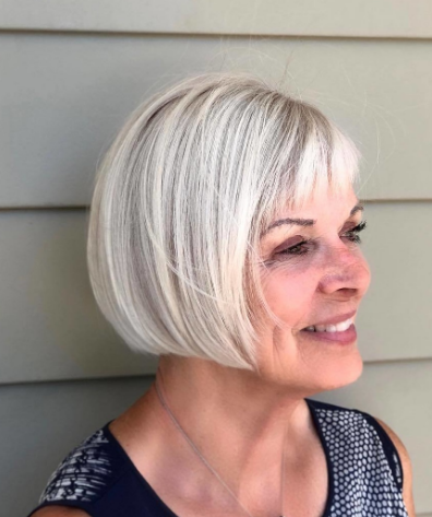 Chic Rounded Bob Shaggy Hairstyle