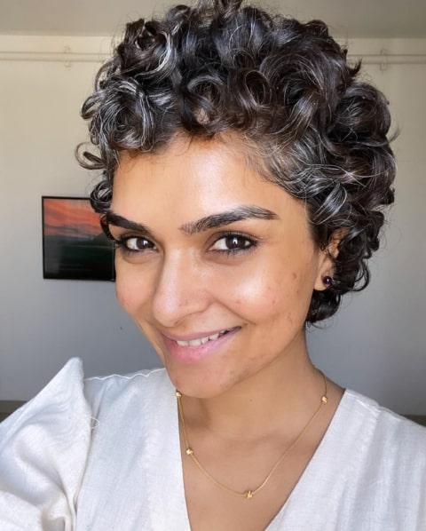 Curly Short Hairstyles For Fat Faces And Double Chins