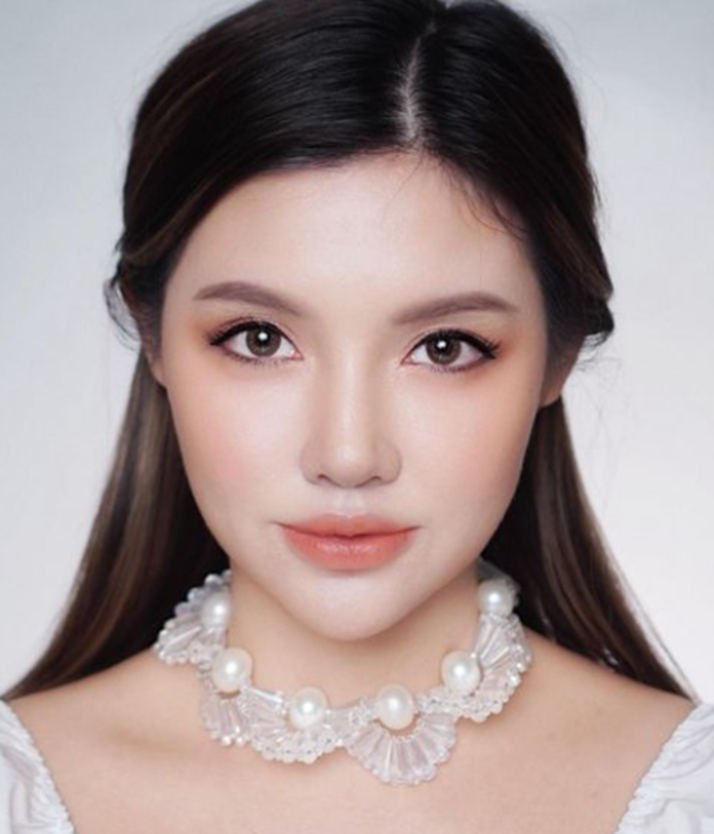 Glitter Girl Korean Makeup Looks