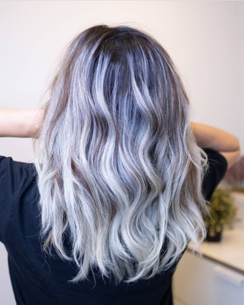 Gorgeous Black And Grey Hair Color Ideas