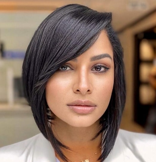 Layer Cut Short Hairstyles For Fat Faces And Double Chin