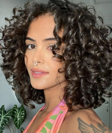 Loose Short Curly Hair Style For Women