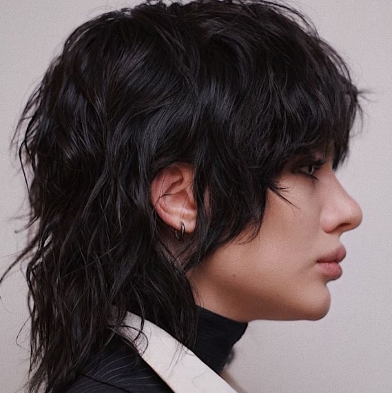 Rock Medium-Length Haircuts For Thick Hair