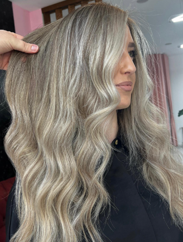 Silver Blonde Balayage Hairstyle Ideas