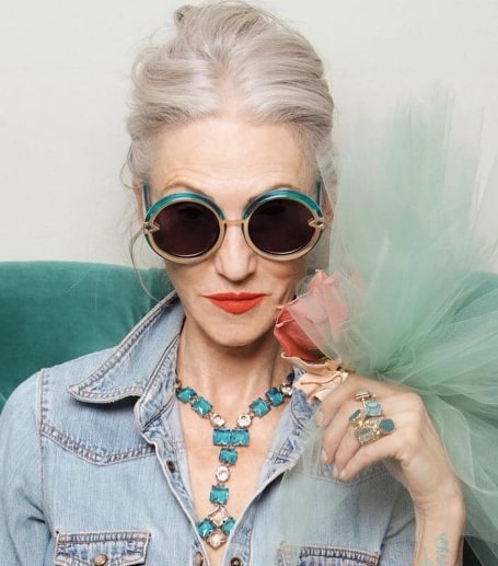 Silver Hairstyles For Women Over 50 With Glasses
