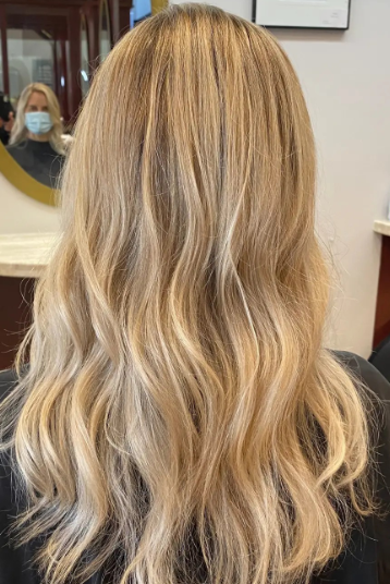 Simple Blonde Long Hairstyle