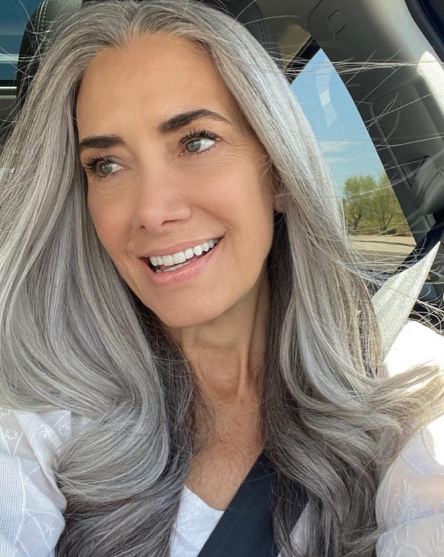 Smooth Black And Grey Hair Color Ideas