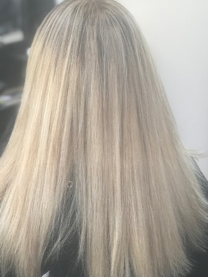 Straight Blonde Ombre Hairstyles.