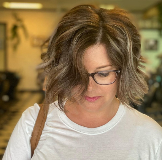 Toffee Brown Hairstyle For Women Over 50 With Double Chin
