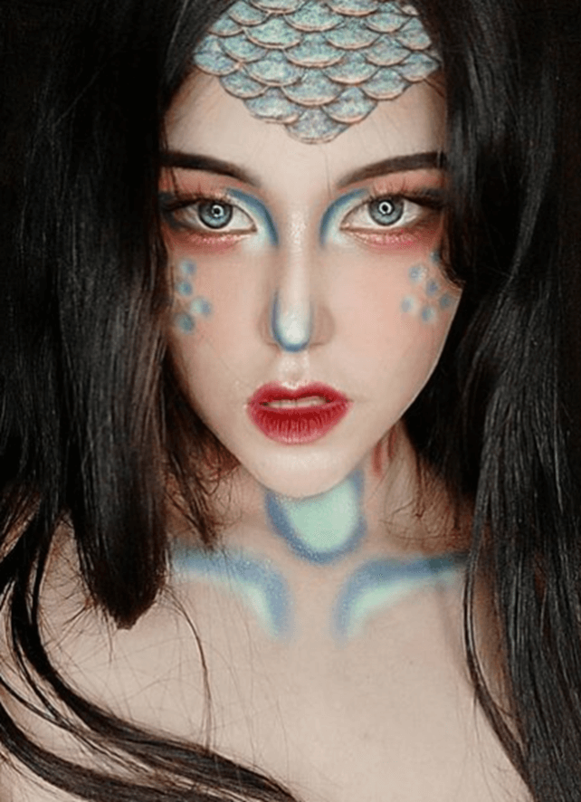 Sea mermaid makeup look