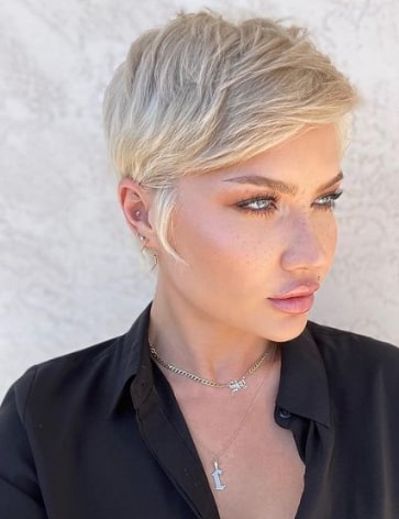White Pixie Cut With Bangs Hairstyles