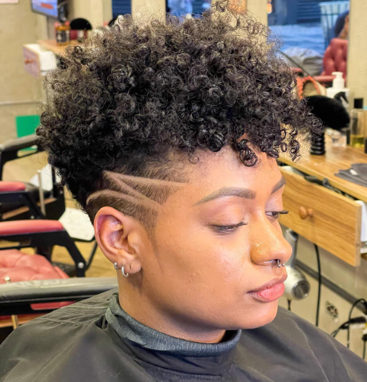  V-Shape Tapered Haircuts For Women On Natural Hair